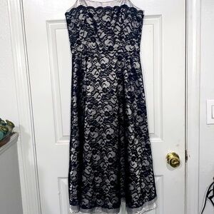 White House Black Market Strapless Dress Black Lace